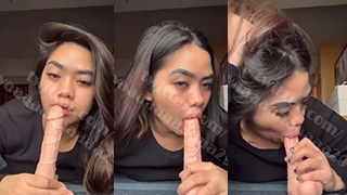 Aviva Tiktokers Asyik Main Dildo