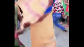 Gadis India Yang Menggoda