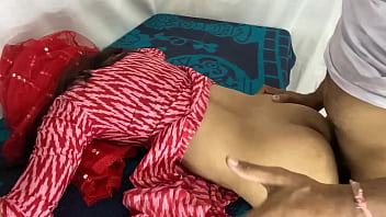 Soteli Ma Ko Ghodi Bana Kar Nikala Chut Ka Paani
