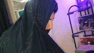 Hijabi Maid’s Secret Desires Unleashed In Steamy Encounter