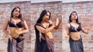 Sultry Desi Temptress Grinding For Thirsty Clicks