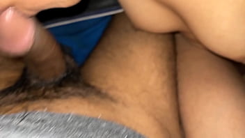 Bhabhi Panas Menggoda Dihantam Di Balik Selimut Saat Musim Dingin