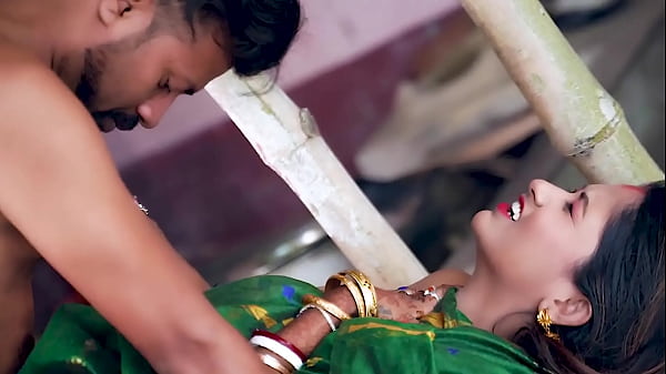 Desi Bhabhi Garmi Bhare Jungle Mein Apne Devar Ke Saath Kharamazeda Masti