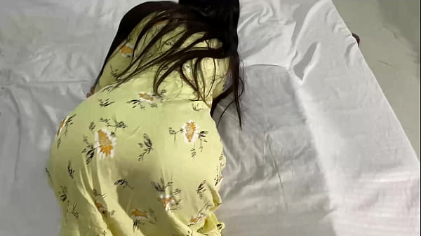 Saat Tukang Susu Minta Bayaran, Nyonya Telanjang Dan Menyerahkan Pantatnya Untuk Ditusuk