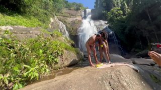 Video Panas Adegan Intim Di Balik Layar, Cewek 18 Tahun Mantap Digoyang Di Sungai Terbuka (lengkap Di Red Dan Cher)
