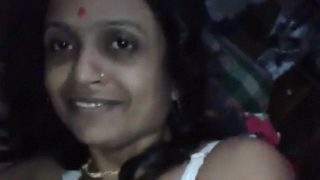 Ciuman Payudara Panas Adegan Mesra Xxx Lokal India