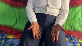Istri India Yang Menggairahkan