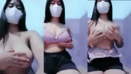 Gisell Lagi Asyik Remas-remas Toket Buletnya Yang Montok Pas Live Di Mangolive, Bikin Ngiler!