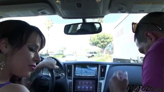 Ibu Tiri Montok Dikocok Sampai Penuh
