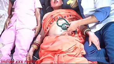 Doktor Cabul Vs Ibu Tiri Nafsu Panas, Adegan Panas India Full Hindi.