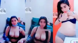 Dhea Natasya, Toket Gede Bikin Ngaceng