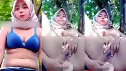 Hijabers Seksi Colmek Anal Di Kebun Bikin Napsu Naik.