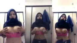 Jilbab Basah Sange, Habis Kuliah Langsung Ngaceng.