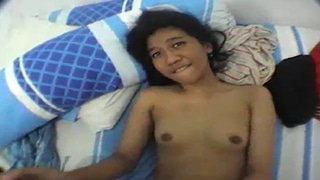Mahasiswi Seksi Lagi Praktek Ngerasain Enaknya Anal