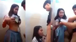 Masih Smp, Ngentot Seru Di Kamar Mandi Sampai Basah Kuyup.