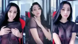 Pentingnya Kak Chikita Remas Susu Montoknya