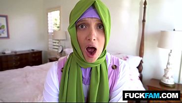 Hijabi Nafsunya Ngebet Dicocol Kontol Pertama, Izzy Lush Sama Donnie Rock Bikin Muncrat