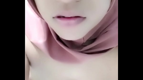Vc-an Sama Selingkuhan, Asyik-asyik Pas Suami Lagi Kosong Di Rumah