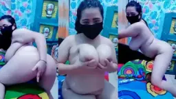 Bini Tobrut Mulus Live Bugil Nungging, Siapin Jilatan Buat Lubang Mulusnya