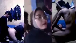 Ngentot Hijab Kacamata Montok, Bibir Merah Nafsu, Goyangannya Bikin Makin Pengen.