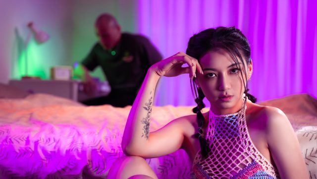 Tim Teamskeet Si Cewek Asia Berisik, Muka Imut Tapi Sange Banget