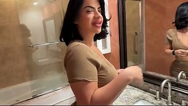 Ibu Tiri Latin Montok Pengen Ngewe ~ Lissa Aires ~ Fantasi Di Rumah ~ Scott Stark