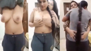 Anak Cewek Abg Lagi Seru-serunya Main Lesbi Desi Di Kamar Kos, Basah Semua