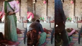 Bini Bihari Lagi Nikmatin Kontol Mertua, Ngenyangin Banget