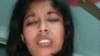 Desi Cewekku, Memeknya Sempit, Ngegas Naik Kontol Keras Pacar