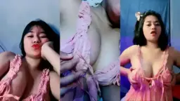 Puting Nenen Amelia Yang Montok Mulus Bikin Tegang Di Mango Live