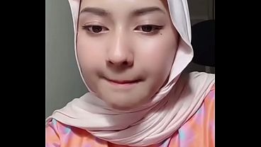 Live Jilbab Basah Kuyup, Ngegas Bikin Tegang.